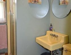 Pre-foreclosure in  W CHESTNUT DR Wonder Lake, IL 60097