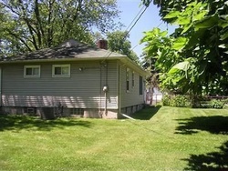 Pre-foreclosure in  N CLINE AVE Griffith, IN 46319