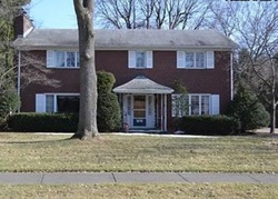 Pre-foreclosure in  CLEARMOUNT AVE SE Canton, OH 44720