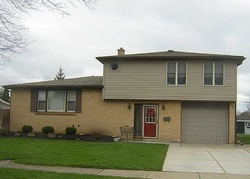 Pre-foreclosure in  PARKSIDE DR Buffalo, NY 14224