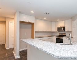 Pre-foreclosure in  CHATEAU DR Lakewood, NJ 08701