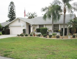 Pre-foreclosure in  PINE RUN LN Fort Myers, FL 33967