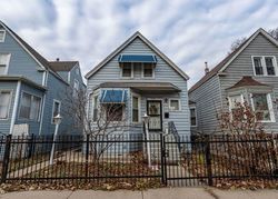 Pre-foreclosure in  N KEYSTONE AVE Chicago, IL 60639