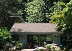 Pre-foreclosure Listing in CENTER RD EASTON, CT 06612