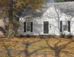Pre-foreclosure in  WESTVALE AVE Akron, OH 44313