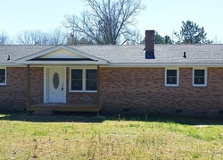 Pre-foreclosure in  GEORGE ROBERTSON RD Blythewood, SC 29016
