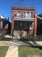 Pre-foreclosure in  S INDIANA AVE Chicago, IL 60637
