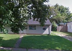 Pre-foreclosure in  FLAMINGO DR Hamilton, OH 45013