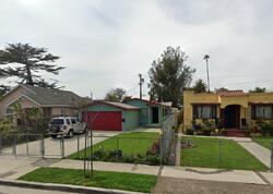 Pre-foreclosure in  6TH AVE Los Angeles, CA 90018