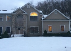 Pre-foreclosure in  CALL HOLLOW RD Stony Point, NY 10980
