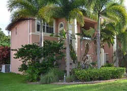 Pre-foreclosure in  SW 41ST ST Hollywood, FL 33029