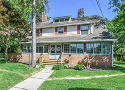 Pre-foreclosure Listing in MURRAY AVE PORT WASHINGTON, NY 11050