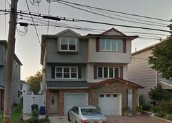 Pre-foreclosure in  BLAINE CT Staten Island, NY 10310