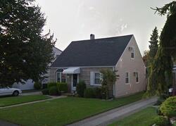 Pre-foreclosure in  WAVERLY ST Hewlett, NY 11557