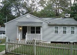 Pre-foreclosure in  S COUNTRY RD Brookhaven, NY 11719