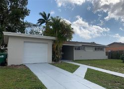 Pre-foreclosure in  SW 113TH AVE Miami, FL 33157