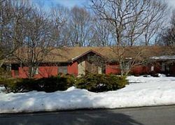 Pre-foreclosure in  ROBERTS DR Mountain Lakes, NJ 07046