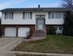  Eisenhower Rd, Centereach NY