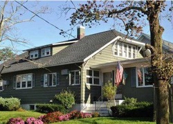 Pre-foreclosure Listing in E RIVER RD RUMSON, NJ 07760