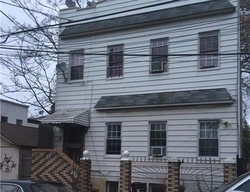 Pre-foreclosure in  59TH ST Ridgewood, NY 11385