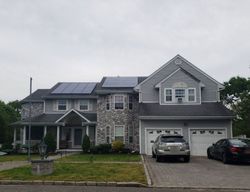 Pre-foreclosure in  BRAYTON CT N Centereach, NY 11720