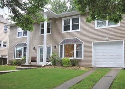 Pre-foreclosure in  WAINWRIGHT AVE Staten Island, NY 10312