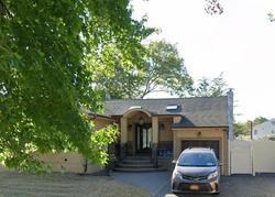 Pre-foreclosure in  HUNGRY HARBOR RD Valley Stream, NY 11581