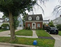Pre-foreclosure in  DUNCAN RD Hempstead, NY 11550