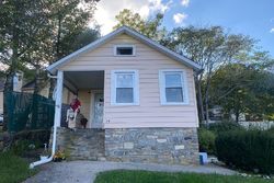 Pre-foreclosure Listing in ENTRANCE WAY MAHOPAC, NY 10541