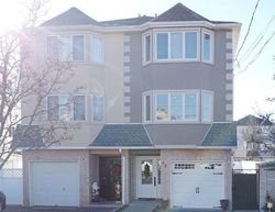 Pre-foreclosure in  CHURCHILL AVE Staten Island, NY 10309