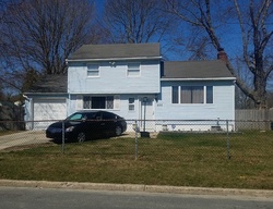 Pre-foreclosure Listing in BROOKHAVEN AVE PATCHOGUE, NY 11772