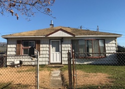 Pre-foreclosure in  CEDAR ST Seaford, NY 11783