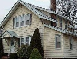 Pre-foreclosure Listing in CHERRY ST VALLEY STREAM, NY 11581