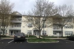 Pre-foreclosure in  SAINT ANDREWS PL Englishtown, NJ 07726