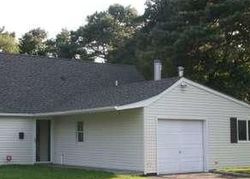 Pre-foreclosure in  SLATE LN Islandia, NY 11749