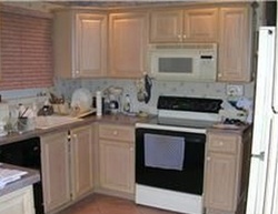 Pre-foreclosure in  HILLCREST PL Mount Sinai, NY 11766