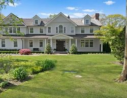 Pre-foreclosure Listing in BEAVER DR LOCUST VALLEY, NY 11560