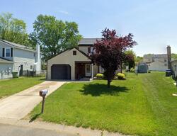 Pre-foreclosure in  ROBINS RUN E Swedesboro, NJ 08085