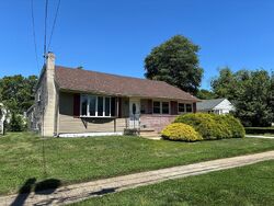 Pre-foreclosure in  IVINS AVE Merchantville, NJ 08109