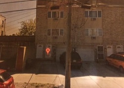 Pre-foreclosure in  PAULDING AVE Bronx, NY 10469