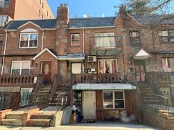 Pre-foreclosure Listing in 50TH ST WOODSIDE, NY 11377