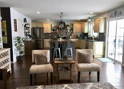 Pre-foreclosure in  LEAMAN PL Lynbrook, NY 11563