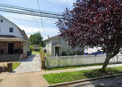 Pre-foreclosure Listing in STEVENS ST FREEPORT, NY 11520