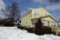 Pre-foreclosure in  ISLAND RD Wantagh, NY 11793