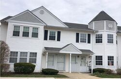 Pre-foreclosure in  COUNTRY VIEW LN Middle Island, NY 11953