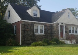 Pre-foreclosure in  MELVIN AVE West Hempstead, NY 11552