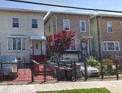 Pre-foreclosure in  QUIMBY AVE Bronx, NY 10473