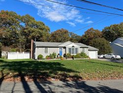 Pre-foreclosure in  MILL LN Medford, NY 11763