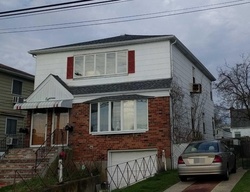 Pre-foreclosure Listing in OCEAN AVE EAST ROCKAWAY, NY 11518