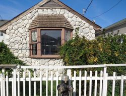Pre-foreclosure in  NEPTUNE ST Staten Island, NY 10306